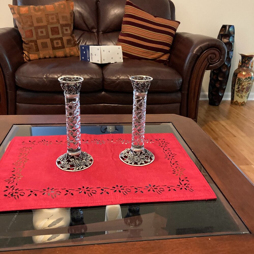 Crystal Clear Set of 2 Candlesticks Rose Design Candle Holders 8.5"